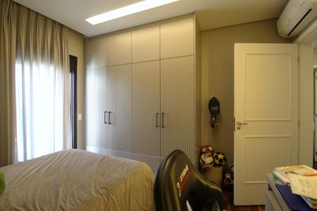 Apartamento à venda com 140m², 3 quartos e 2 vagasQuarto 1