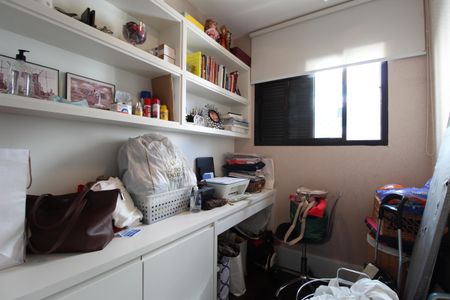 Apartamento à venda com 140m², 3 quartos e 2 vagasÁrea de Serviço