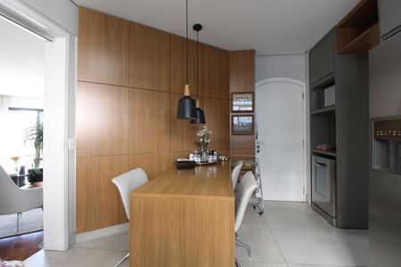 Apartamento à venda com 140m², 3 quartos e 2 vagasCozinha