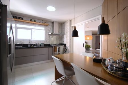 Apartamento à venda com 140m², 3 quartos e 2 vagasCozinha