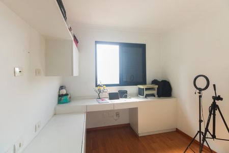 Apartamento à venda com 77m², 3 quartos e 2 vagas Apartamento à venda com 77m², 3 quartos e 2 vagasQuarto 1