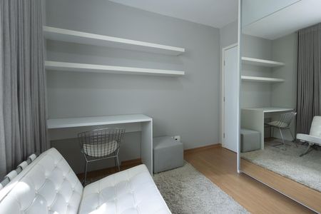 Apartamento para alugar com 79m², 2 quartos e 1 vagaQuarto 2