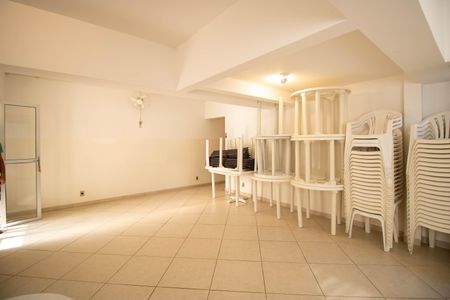 Apartamento à venda com 56m², 1 quarto e 1 vaga Apartamento à venda com 56m², 1 quarto e 1 vagaSalão de festas
