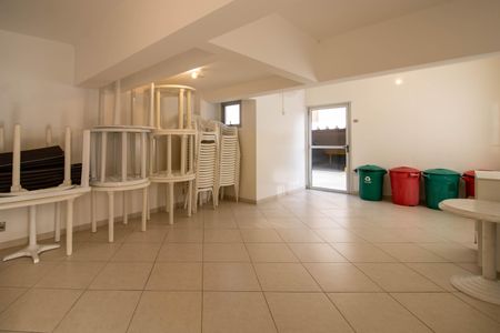 Apartamento à venda com 56m², 1 quarto e 1 vaga Apartamento à venda com 56m², 1 quarto e 1 vagaSalão de festas