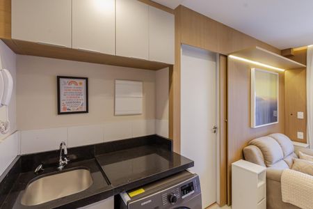 Studio para alugar com 33m², 1 quarto e sem vaga Studio para alugar com 33m², 1 quarto e sem vagaCozinha e Área de Serviço