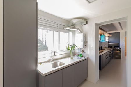 Apartamento à venda com 193m², 3 quartos e 2 vagasÁrea de Serviço