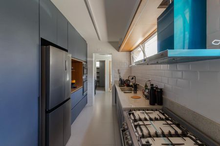 Apartamento à venda com 193m², 3 quartos e 2 vagasCozinha