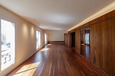 Apartamento à venda com 193m², 3 quartos e 2 vagasSala