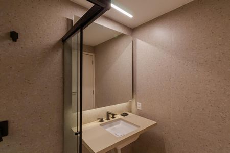 Apartamento à venda com 193m², 3 quartos e 2 vagasBanheiro 