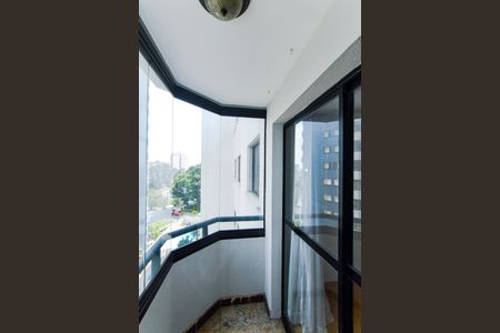Varanda da Sala de apartamento à venda com 3 quartos, 70m² em Vila Rosalia, Guarulhos