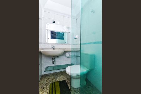 Apartamento à venda com 70m², 3 quartos e 2 vagasBanheiro da Suíte