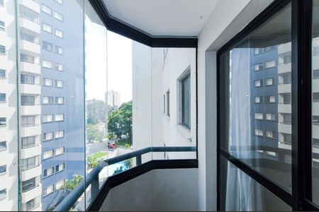 Varanda da Sala de apartamento à venda com 3 quartos, 70m² em Vila Rosalia, Guarulhos