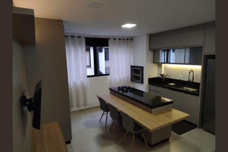 Sala de apartamento para alugar com 2 quartos, 65m² em Ingleses do Rio Vermelho, Florianópolis