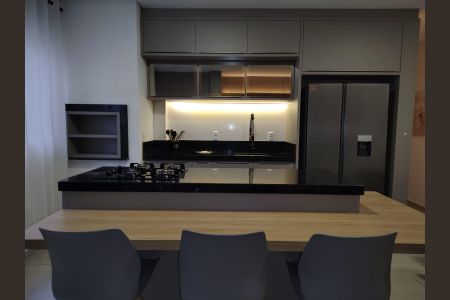 Apartamento para alugar com 65m², 2 quartos e 1 vaga Apartamento para alugar com 65m², 2 quartos e 1 vagaCozinha