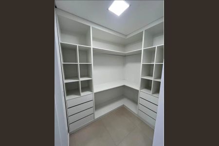 Apartamento para alugar com 65m², 2 quartos e 1 vaga Apartamento para alugar com 65m², 2 quartos e 1 vagaQuarto