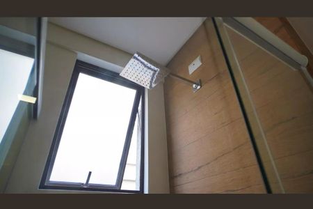 Apartamento para alugar com 65m², 2 quartos e 1 vaga Apartamento para alugar com 65m², 2 quartos e 1 vagaBanheiro