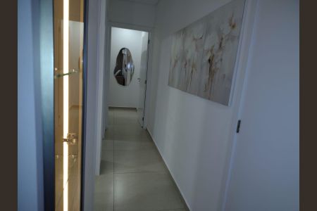 Apartamento para alugar com 65m², 2 quartos e 1 vaga Apartamento para alugar com 65m², 2 quartos e 1 vagaCorredor