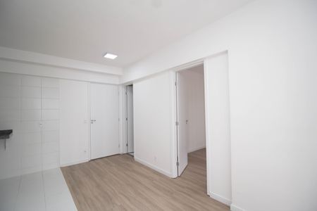 Sala de apartamento para alugar com 2 quartos, 42m² em Vila Albertina, São Paulo