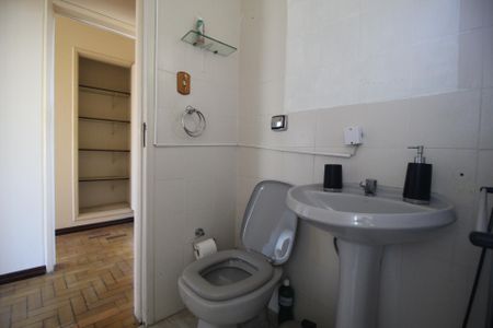 Apartamento à venda com 73m², 2 quartos e sem vagaBanheiro