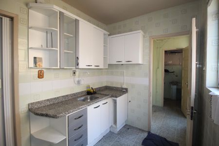 Apartamento à venda com 73m², 2 quartos e sem vagaCozinha