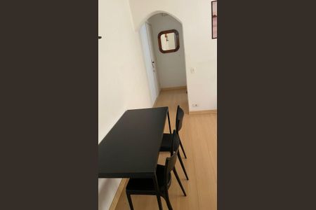 Apartamento para alugar com 42m², 1 quarto e sem vaga Apartamento para alugar com 42m², 1 quarto e sem vagaSala