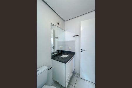 Apartamento à venda com 75m², 3 quartos e 1 vaga Apartamento à venda com 75m², 3 quartos e 1 vagaBanheiro da Suíte