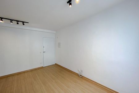 Apartamento à venda com 75m², 3 quartos e 1 vaga Apartamento à venda com 75m², 3 quartos e 1 vagaSala