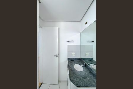 Apartamento à venda com 75m², 3 quartos e 1 vaga Apartamento à venda com 75m², 3 quartos e 1 vagaBanheiro da Suíte