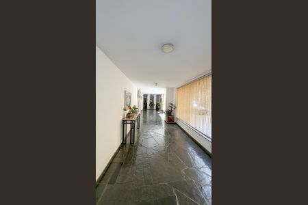 Apartamento para alugar com 100m², 3 quartos e 1 vaga Apartamento para alugar com 100m², 3 quartos e 1 vagaHall de entrada