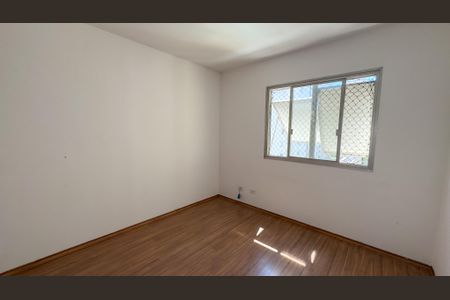 Apartamento para alugar com 100m², 3 quartos e 1 vaga Apartamento para alugar com 100m², 3 quartos e 1 vagaQuarto 2