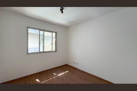 Apartamento para alugar com 100m², 3 quartos e 1 vaga Apartamento para alugar com 100m², 3 quartos e 1 vagaQuarto 3