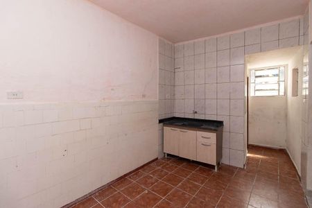 Cozinha de casa para alugar com 1 quarto, 55m² em Vila Maria Alta, São Paulo