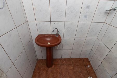 Casa para alugar com 55m², 1 quarto e sem vaga Casa para alugar com 55m², 1 quarto e sem vagaBanheiro