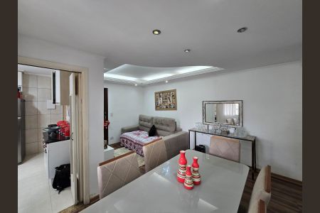 Sala  de apartamento à venda com 3 quartos, 87m² em Jardim Vila Galvao, Guarulhos