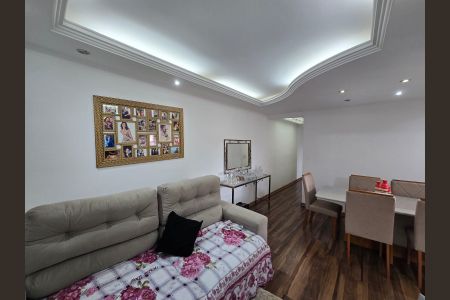 Apartamento à venda com 87m², 3 quartos e sem vaga Apartamento à venda com 87m², 3 quartos e sem vagaSala