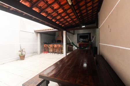 Casa à venda com 144m², 3 quartos e 2 vagasQuintal com Churrasqueira 