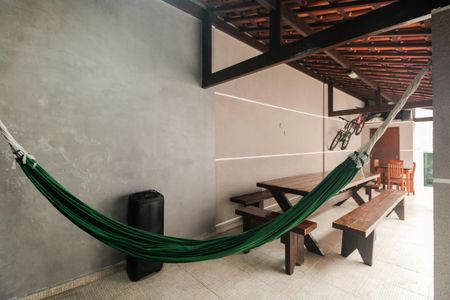 Casa à venda com 144m², 3 quartos e 2 vagasQuintal com Churrasqueira 