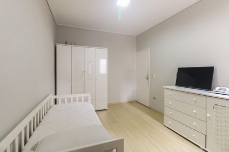 Casa à venda com 144m², 3 quartos e 2 vagasSuíte 1 