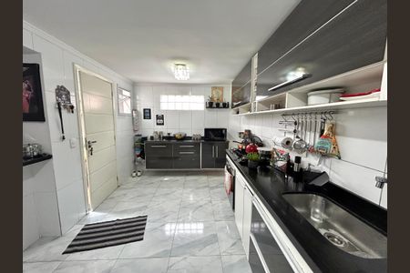 Casa à venda com 79m², 2 quartos e 1 vagaCozinha