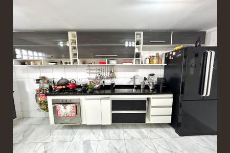 Casa à venda com 79m², 2 quartos e 1 vagaCozinha