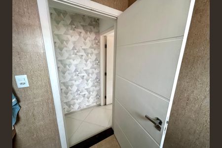 Casa à venda com 79m², 2 quartos e 1 vagaBanheiro 1