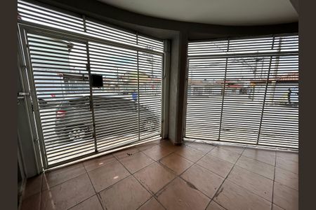 Casa à venda com 79m², 2 quartos e 1 vagaGaragem