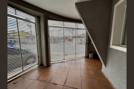 Casa à venda com 79m², 2 quartos e 1 vagaGaragem