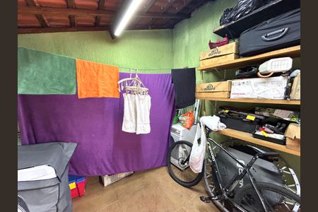 Casa à venda com 79m², 2 quartos e 1 vagaÁrea de Serviço