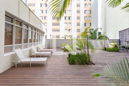 Apartamento à venda com 25m², 1 quarto e 1 vaga Apartamento à venda com 25m², 1 quarto e 1 vagaLounge da Piscina