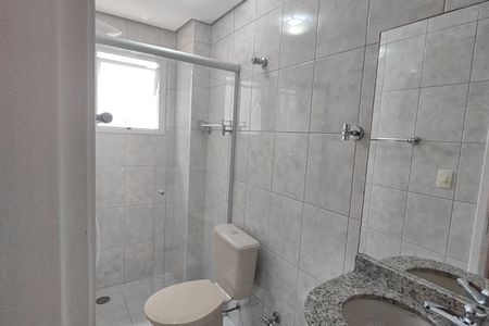 Apartamento para alugar com 110m², 3 quartos e 1 vaga Apartamento para alugar com 110m², 3 quartos e 1 vagaBanheiro da Suíte 1