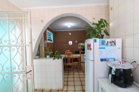 Casa para alugar com 170m², 4 quartos e 3 vagas Casa para alugar com 170m², 4 quartos e 3 vagasCozinha