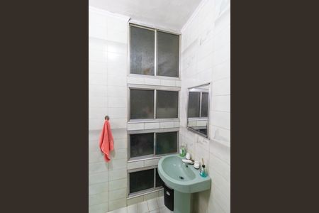 Casa para alugar com 170m², 4 quartos e 3 vagas Casa para alugar com 170m², 4 quartos e 3 vagasBanheiro