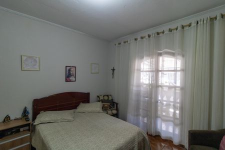 Casa para alugar com 170m², 4 quartos e 3 vagas Casa para alugar com 170m², 4 quartos e 3 vagasQuarto 01