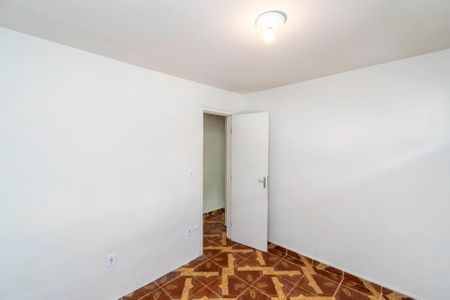Quarto 2 de apartamento para alugar com 2 quartos, 58m² em Ramos, Rio de Janeiro